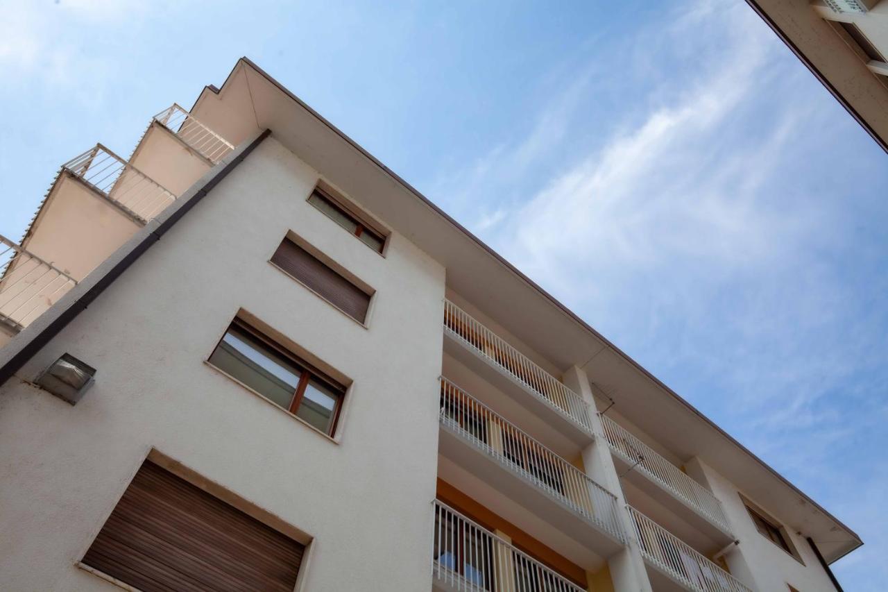 Apartmán Attico Panoramico In Centro - Civetta Belluno Exteriér fotografie